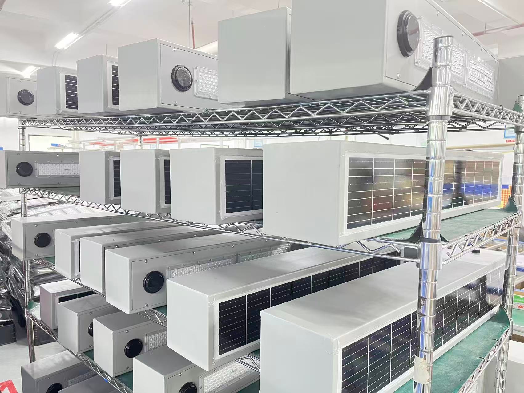 Batería de litio azul con electrónica integrada