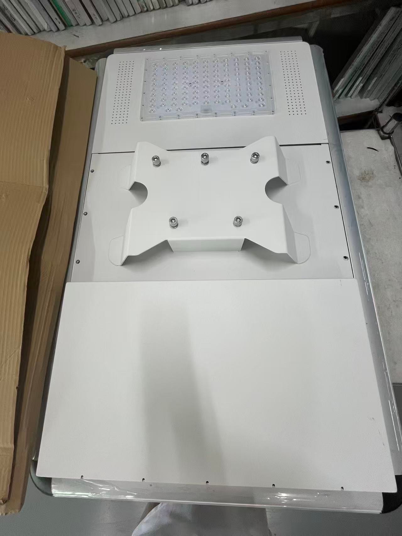 Panel LED de cultivo — vista cenital de ensamblaje